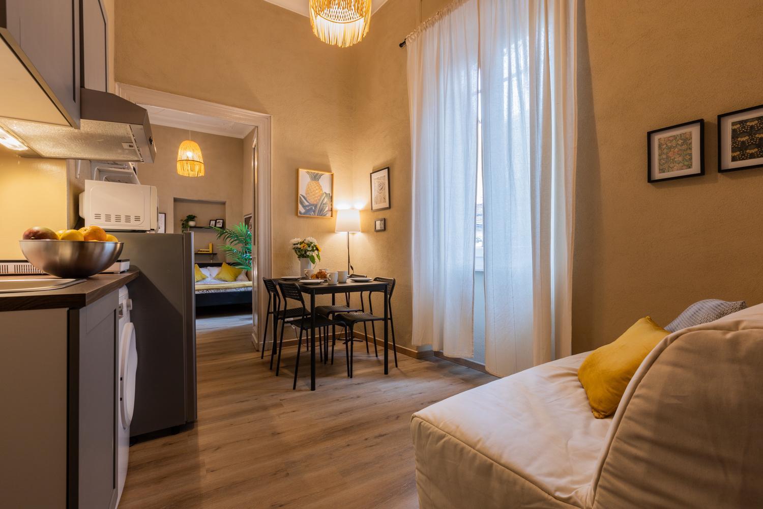 Giorgia Home, Porta Susa Station * Torino